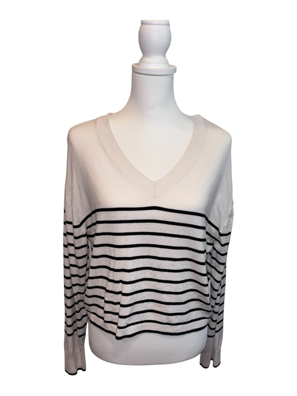 H&M Striped V-Neck Sweater in Ivory and Black size M